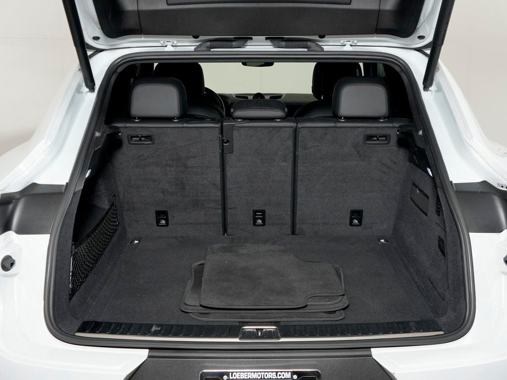 2024 Porsche Cayenne Coupe