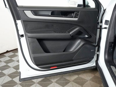 2024 Porsche Cayenne Coupe