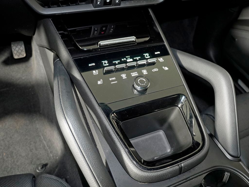 2024 Porsche Cayenne Coupe