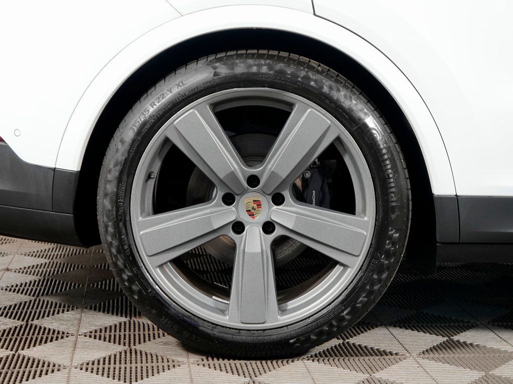 2024 Porsche Cayenne Coupe