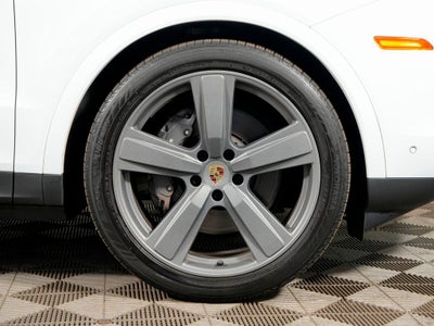 2024 Porsche Cayenne Coupe