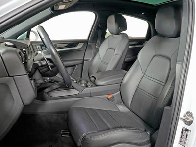 2024 Porsche Cayenne Coupe