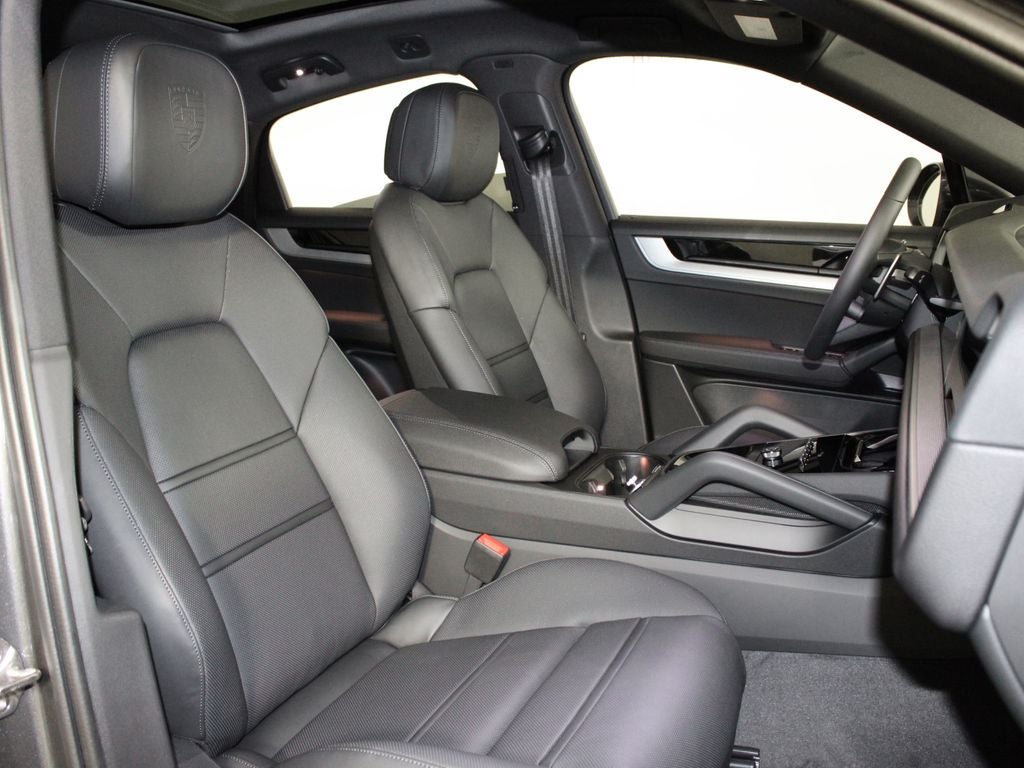 2026 Porsche Cayenne Coupe
