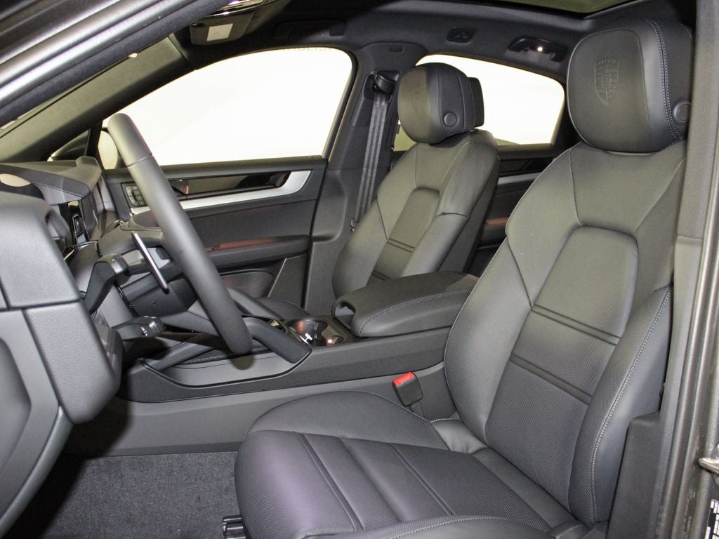 2026 Porsche Cayenne Coupe