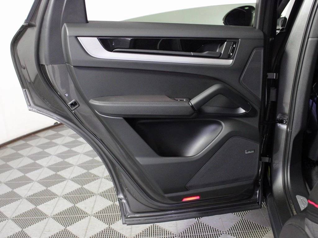 2026 Porsche Cayenne Coupe