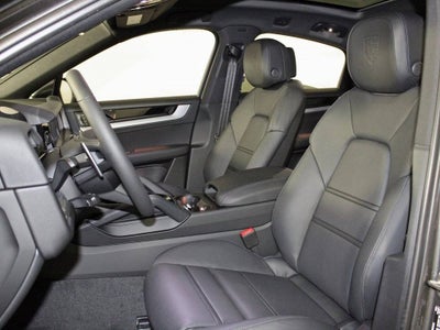 2026 Porsche Cayenne Coupe