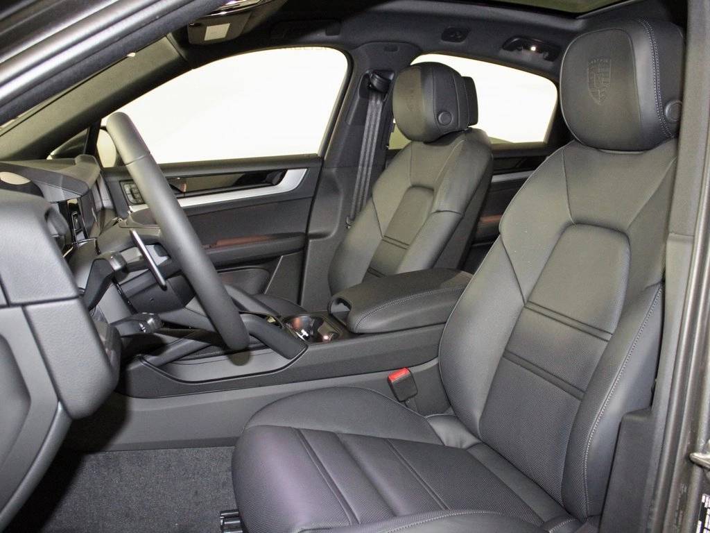 2026 Porsche Cayenne Coupe