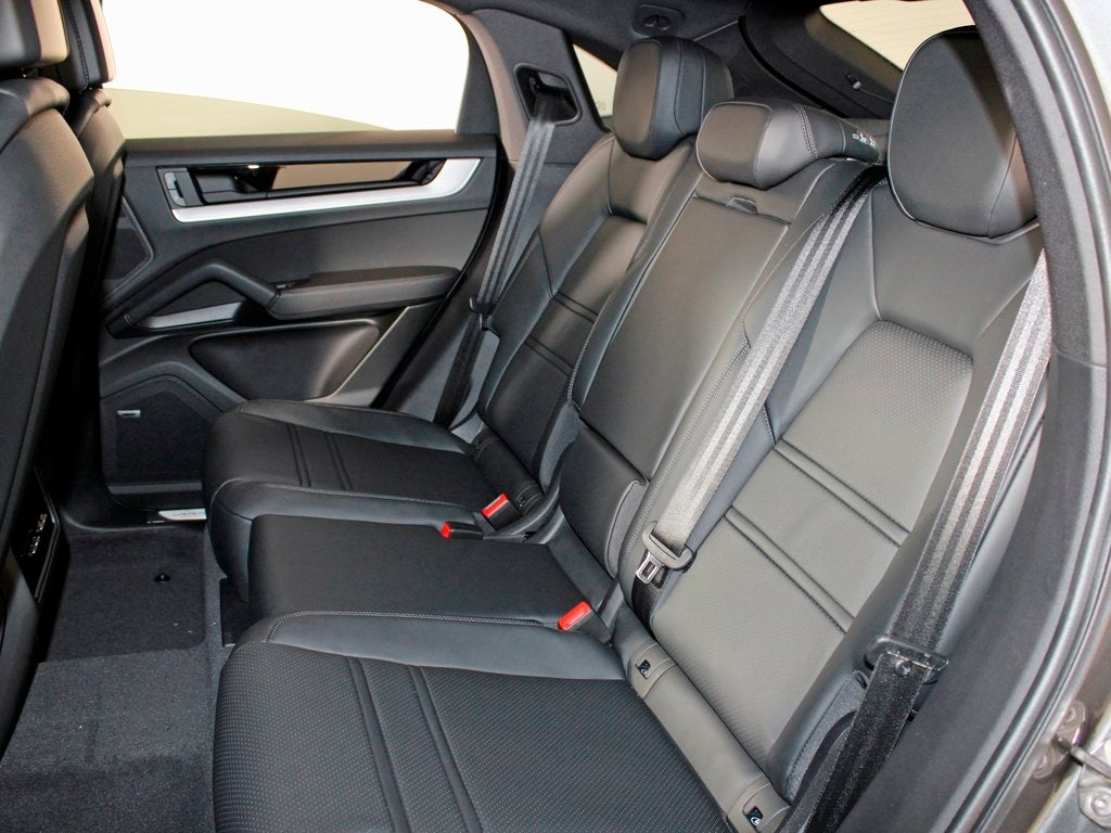 2026 Porsche Cayenne Coupe