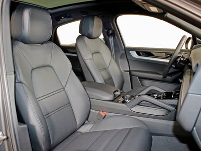 2026 Porsche Cayenne Coupe