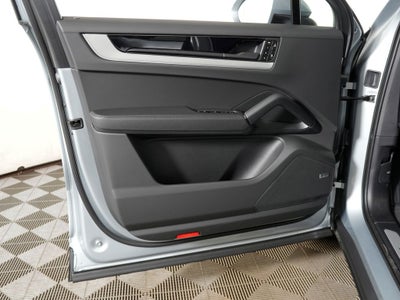 2026 Porsche Cayenne Coupe