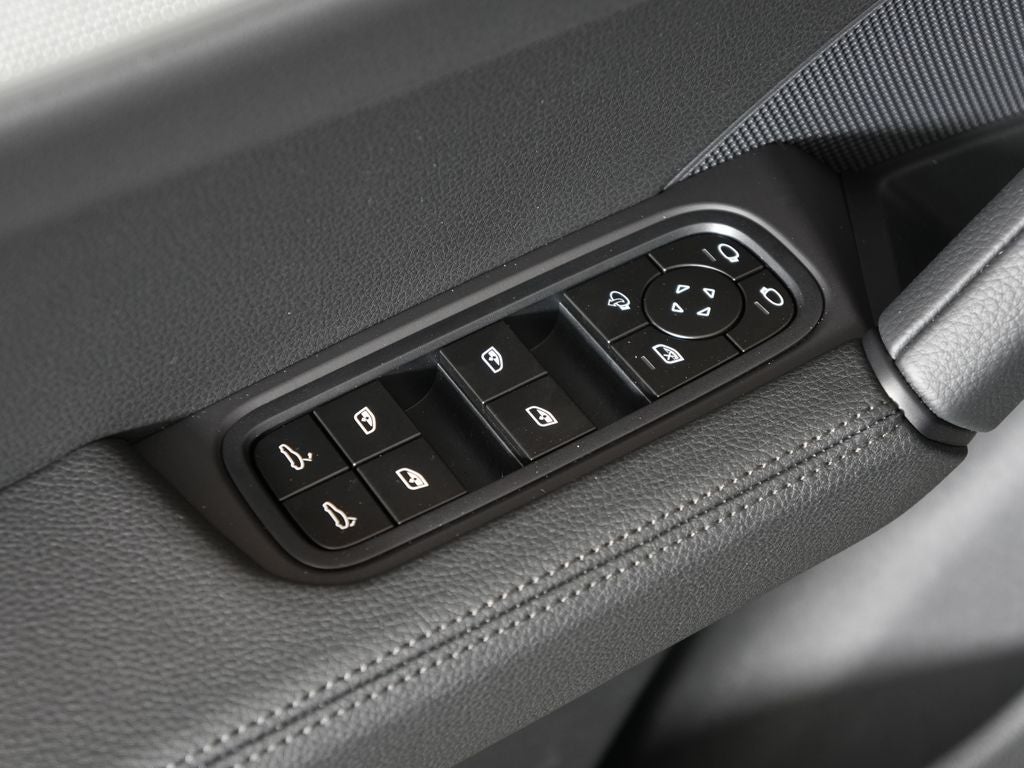 2026 Porsche Cayenne Coupe