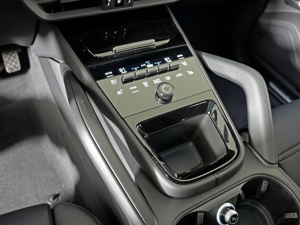 2026 Porsche Cayenne Coupe