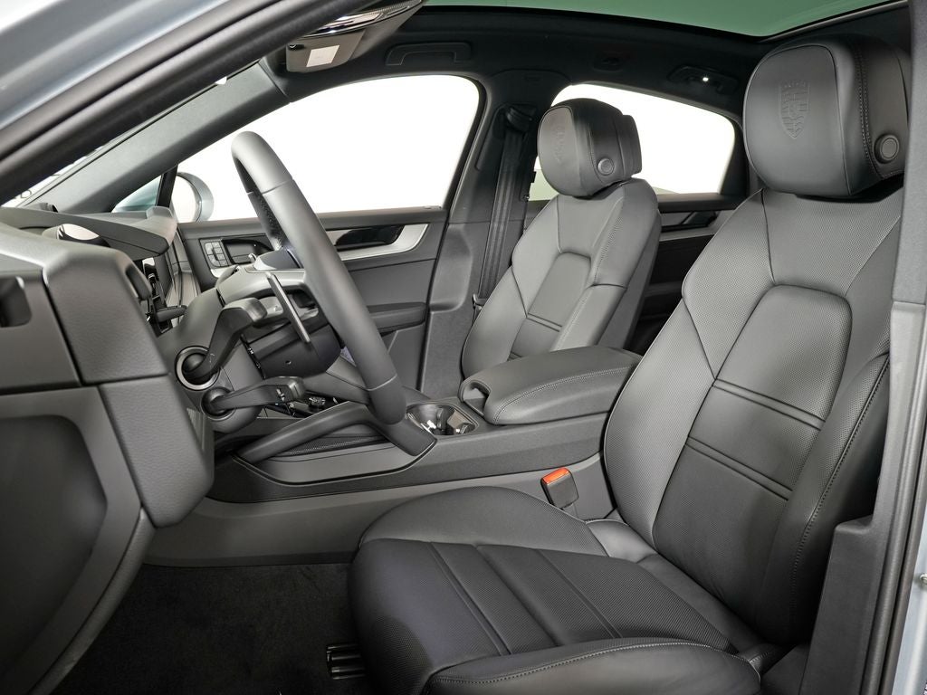 2026 Porsche Cayenne Coupe