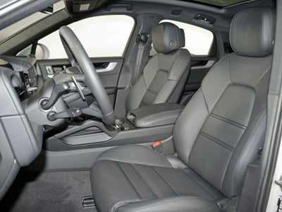 2026 Porsche Cayenne Coupe