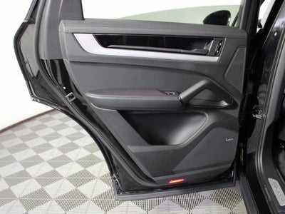 2026 Porsche Cayenne Coupe