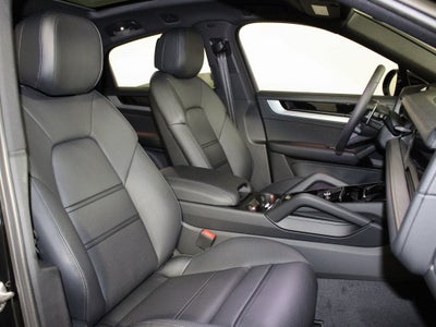 2026 Porsche Cayenne Coupe