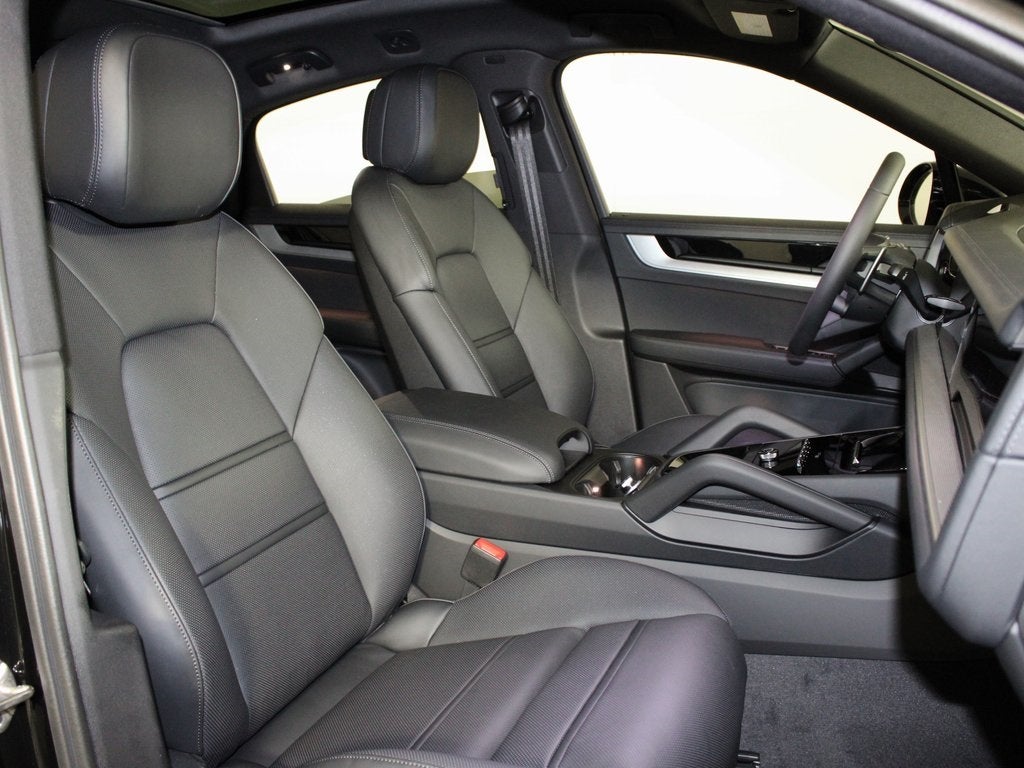 2026 Porsche Cayenne Coupe