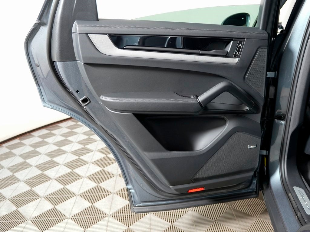 2026 Porsche Cayenne Coupe