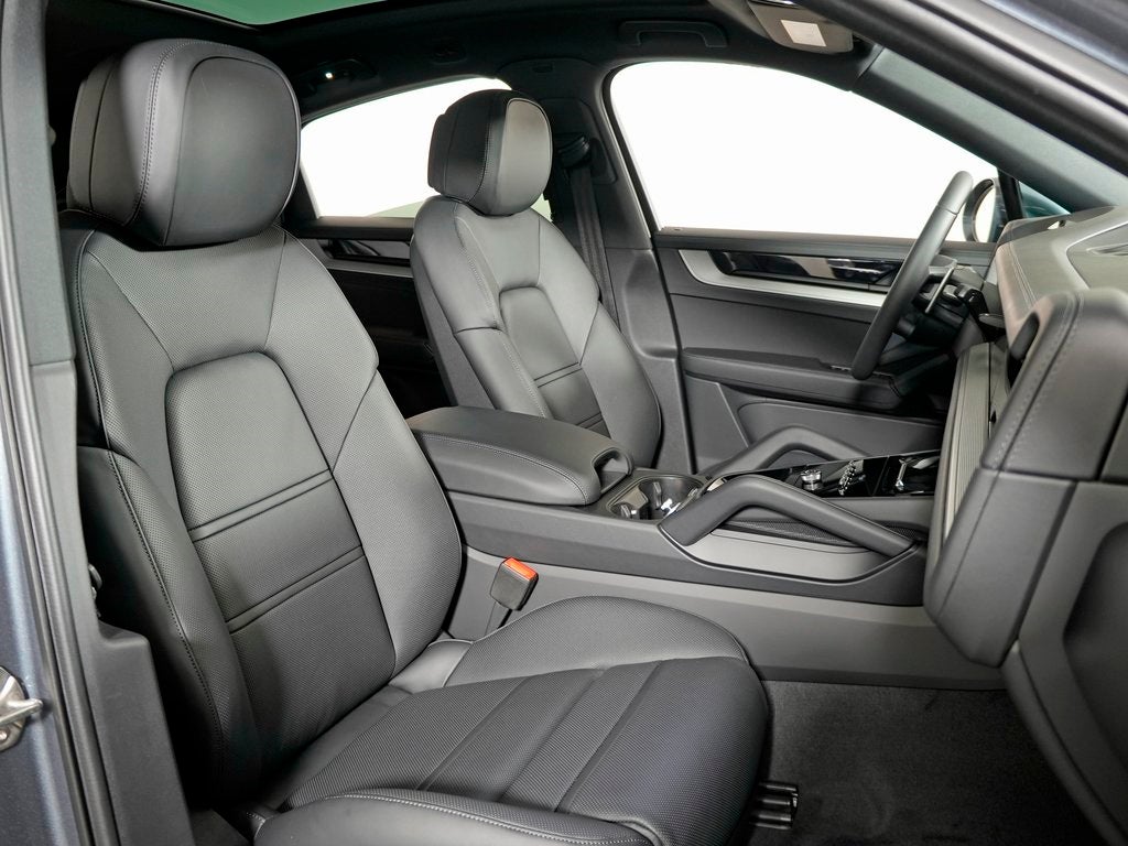 2026 Porsche Cayenne Coupe