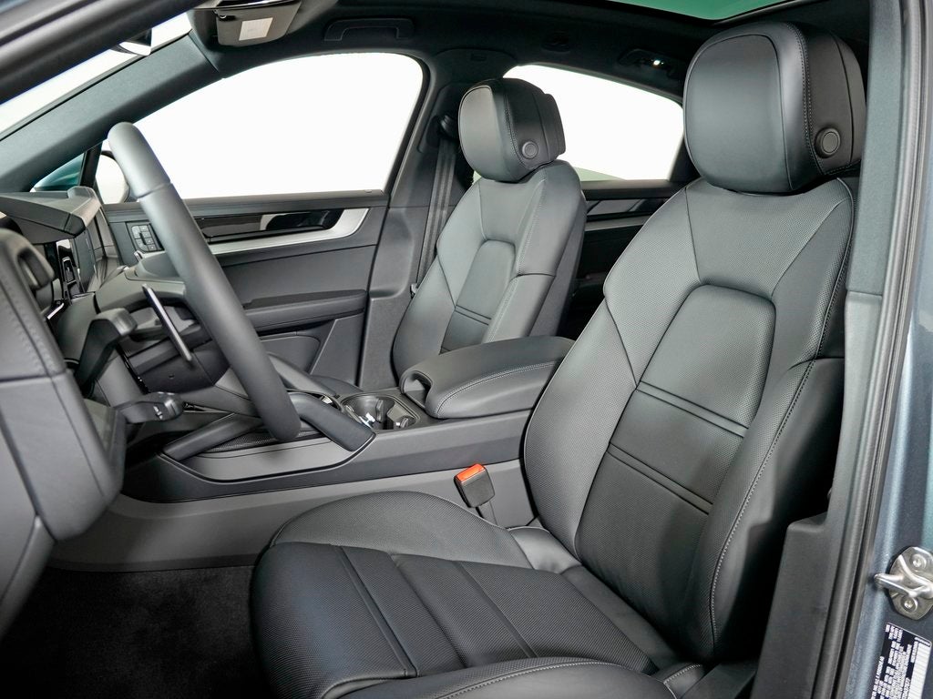 2026 Porsche Cayenne Coupe