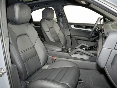 2026 Porsche Cayenne Coupe