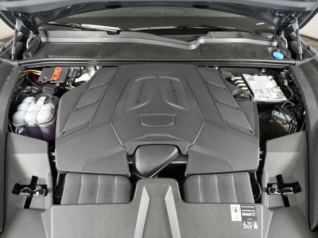 2026 Porsche Cayenne Coupe