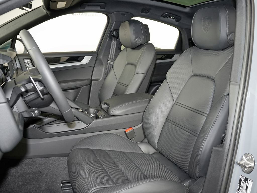 2026 Porsche Cayenne Coupe