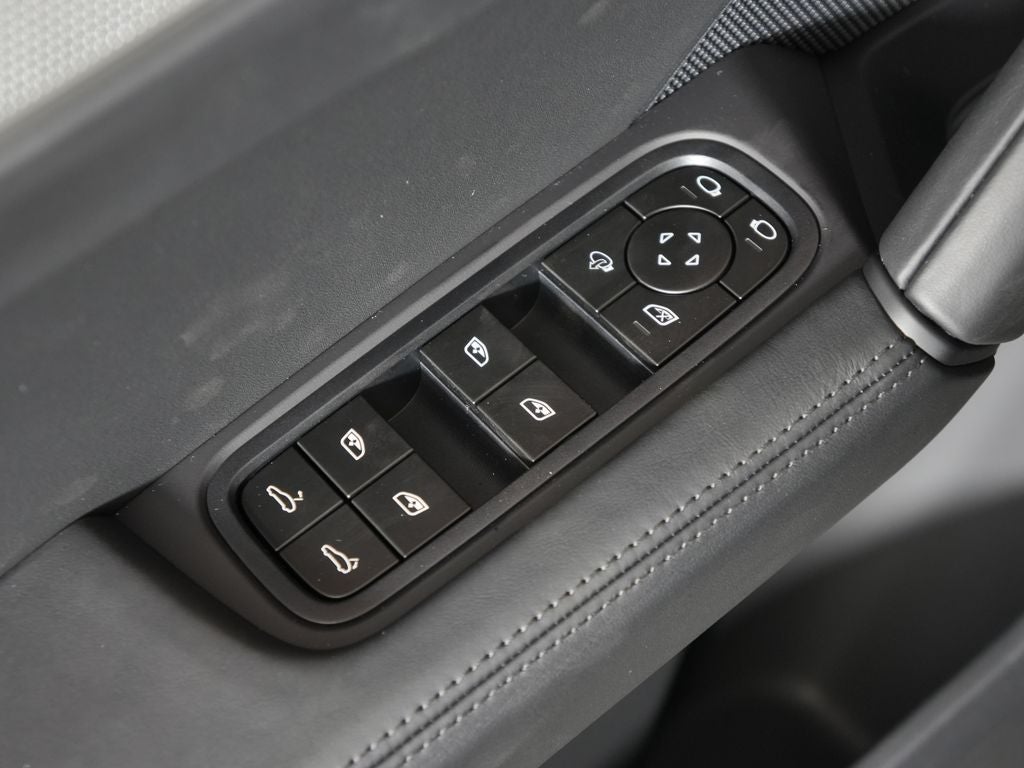 2026 Porsche Cayenne Coupe