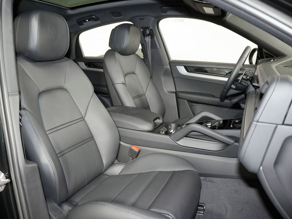 2026 Porsche Cayenne Coupe