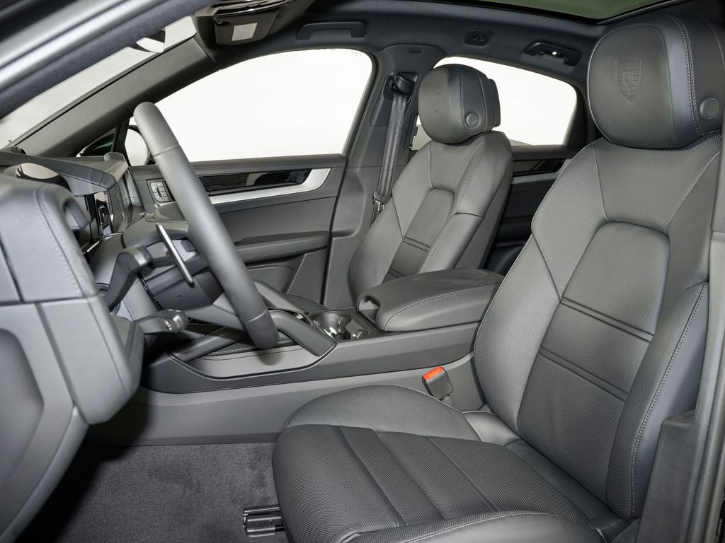 2026 Porsche Cayenne Coupe
