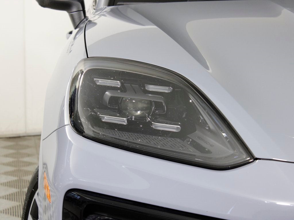 2024 Porsche Cayenne Coupe