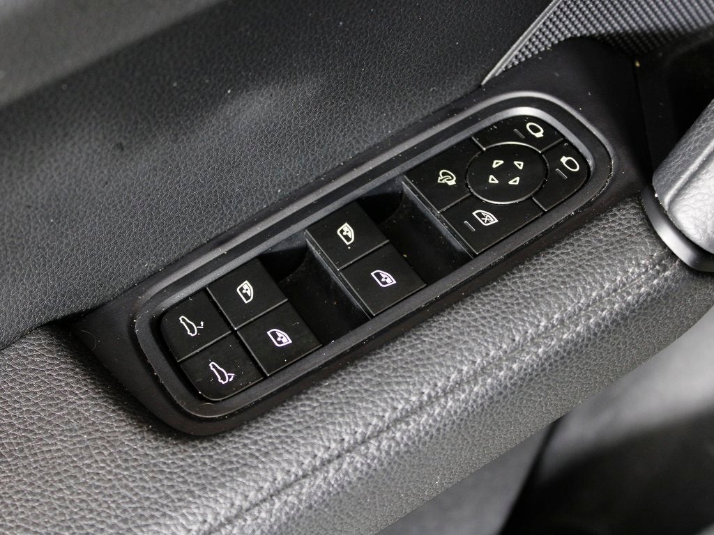 2024 Porsche Cayenne Coupe