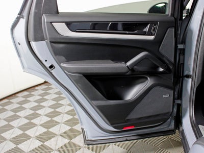 2024 Porsche Cayenne Coupe