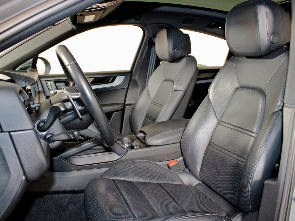 2024 Porsche Cayenne Coupe