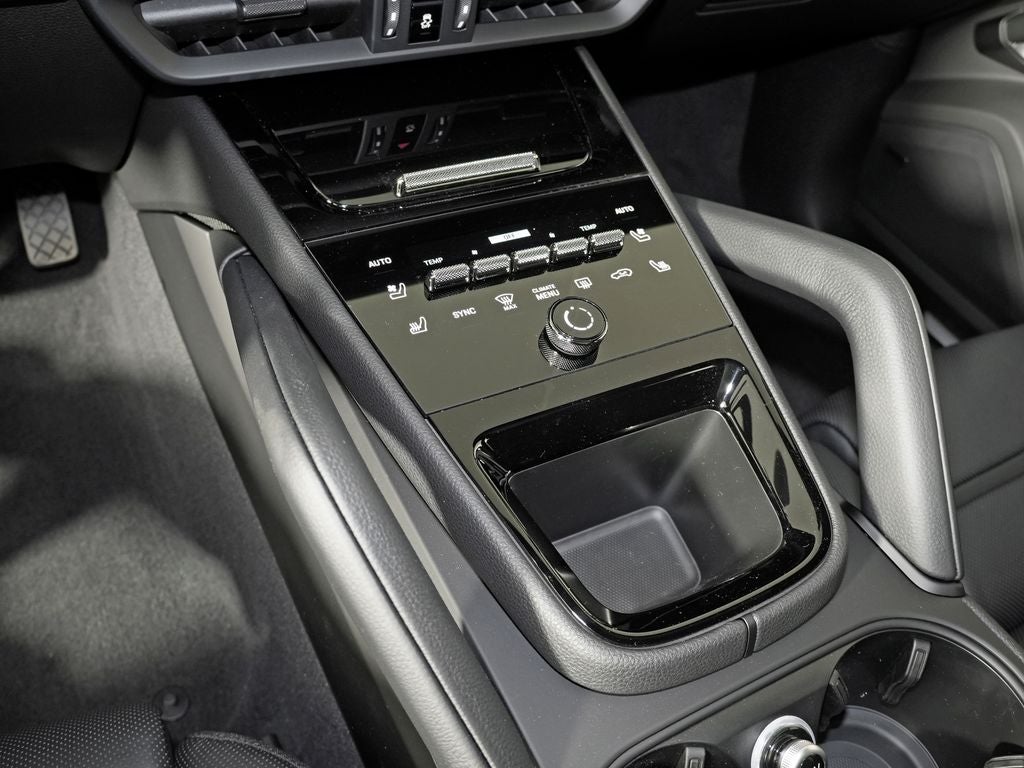 2026 Porsche Cayenne Coupe