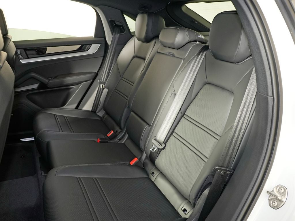 2026 Porsche Cayenne Coupe