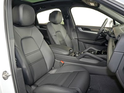 2026 Porsche Cayenne Coupe