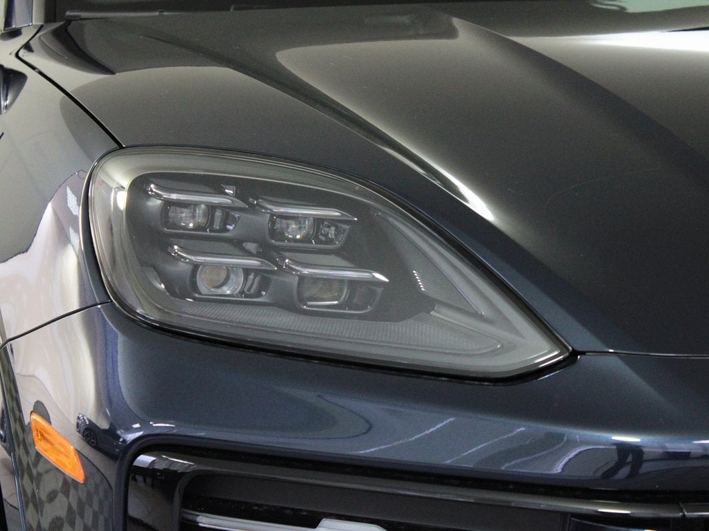 2025 Porsche Cayenne Coupe