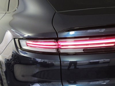 2025 Porsche Cayenne Coupe