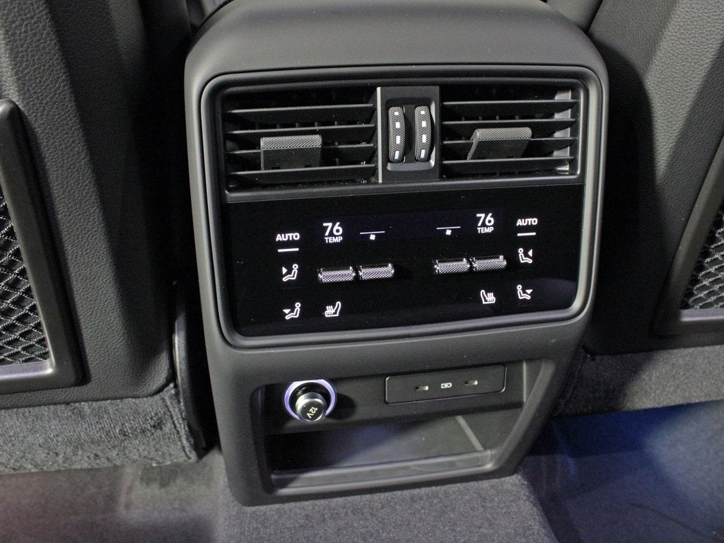 2025 Porsche Cayenne Coupe