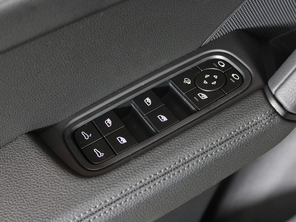 2026 Porsche Cayenne Coupe