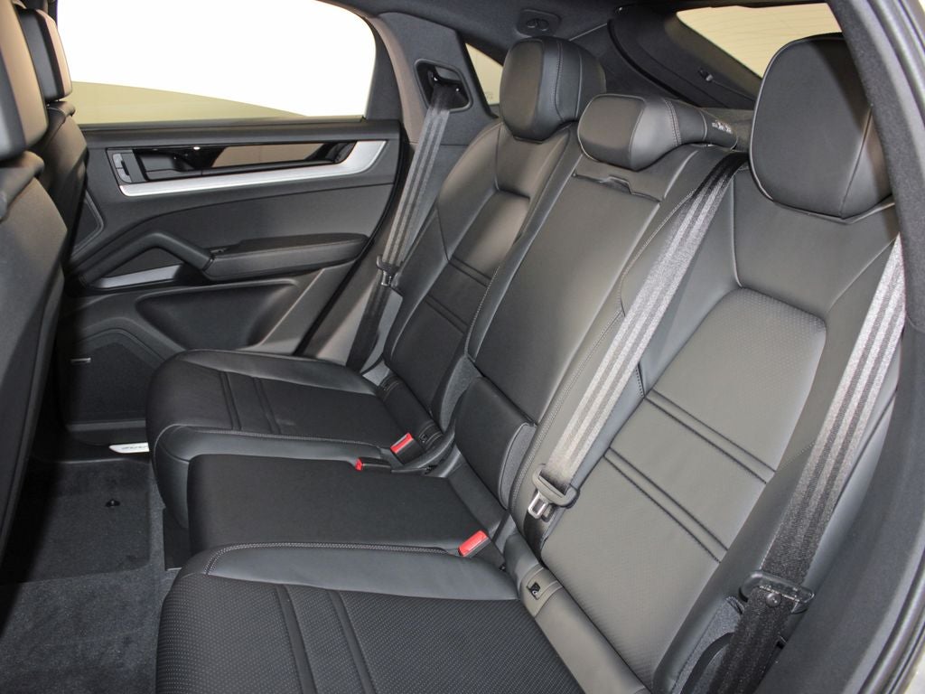 2026 Porsche Cayenne Coupe