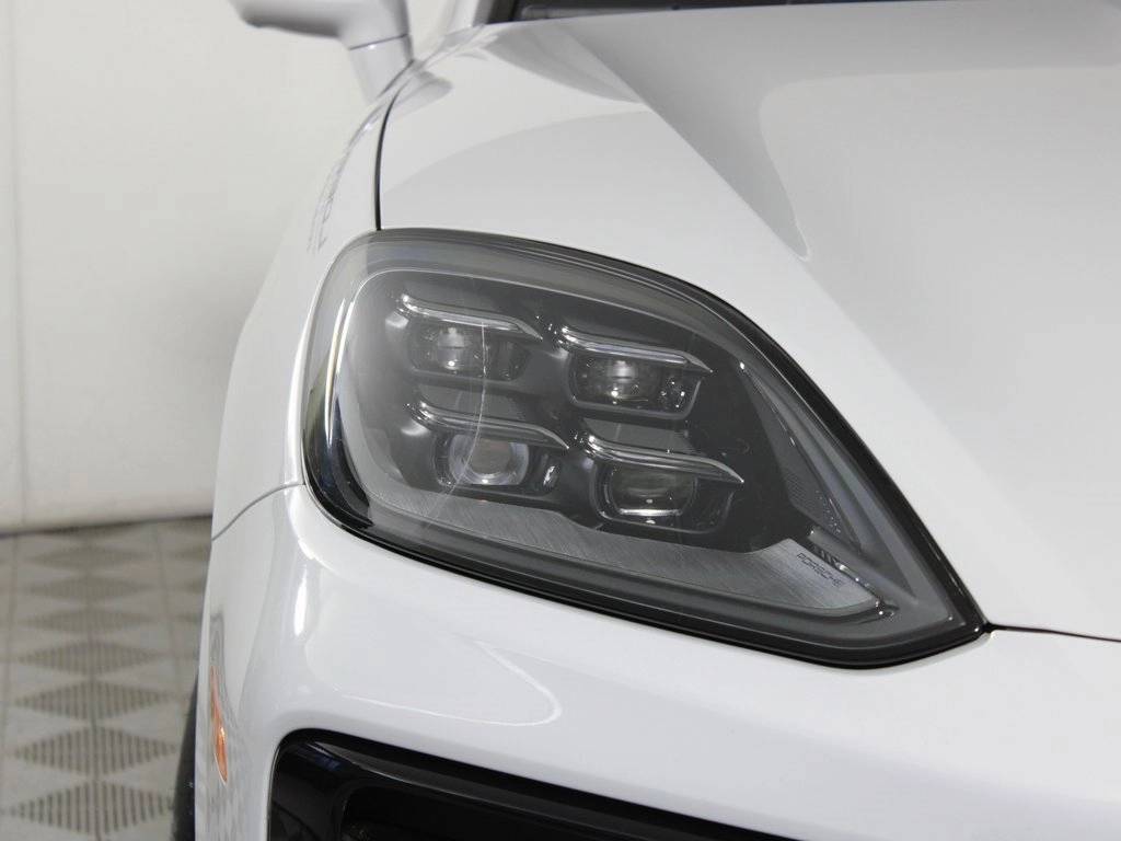 2026 Porsche Cayenne Coupe