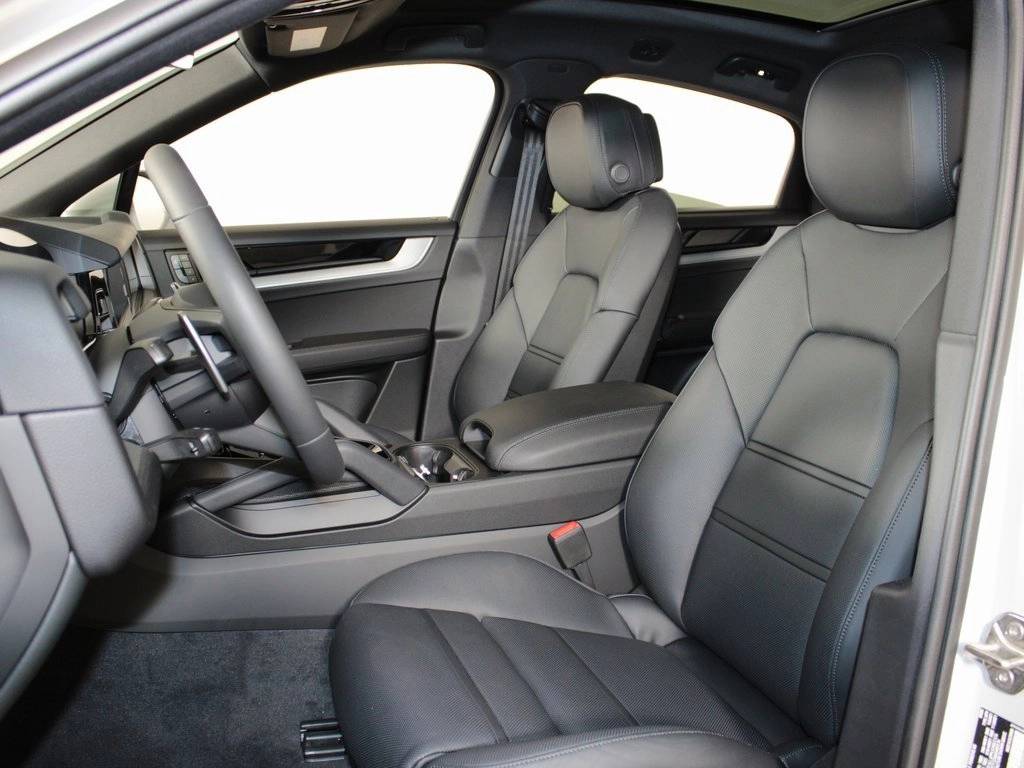 2026 Porsche Cayenne Coupe