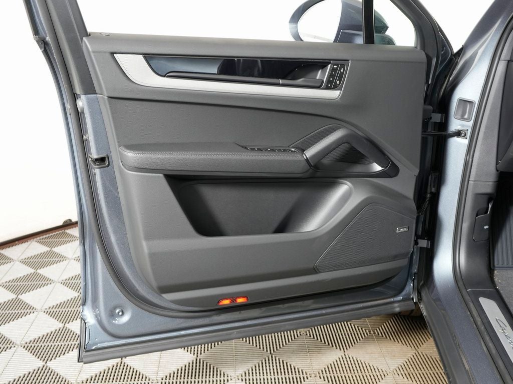 2026 Porsche Cayenne Coupe