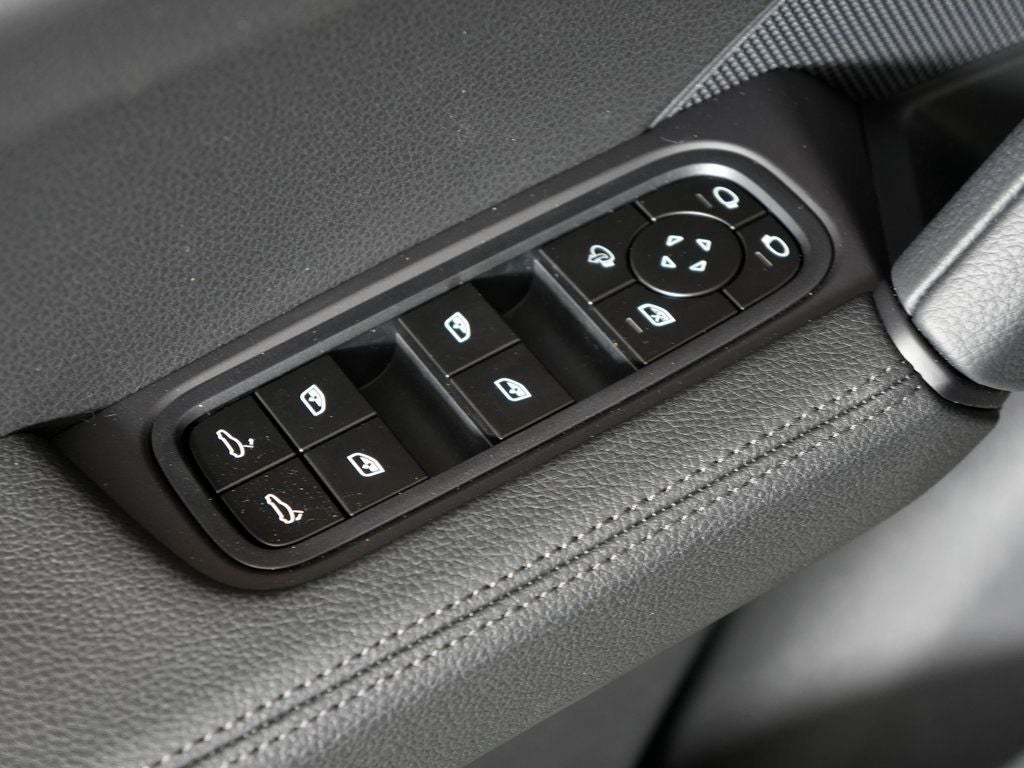 2026 Porsche Cayenne Coupe