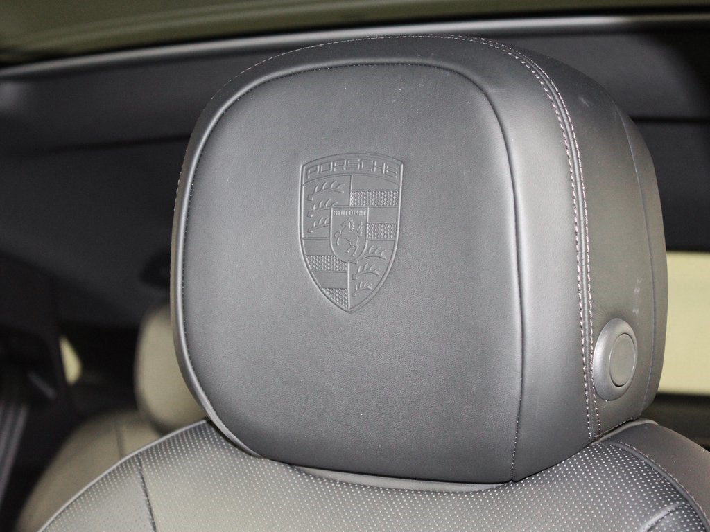 2025 Porsche Cayenne Coupe