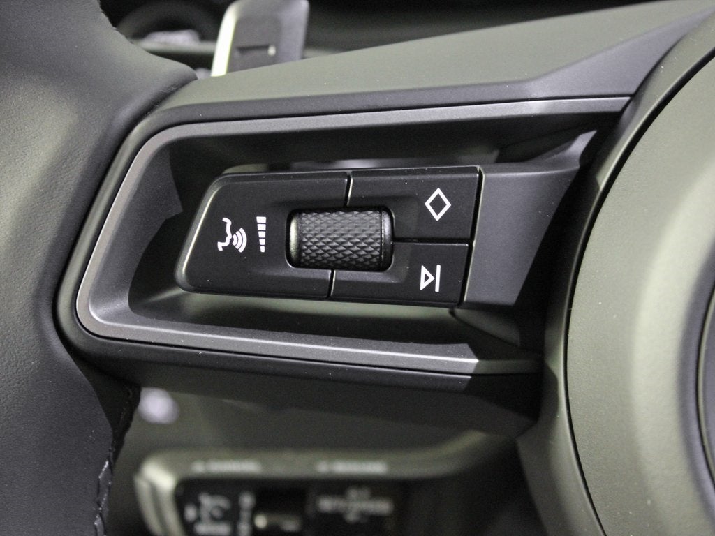 2025 Porsche Cayenne Coupe