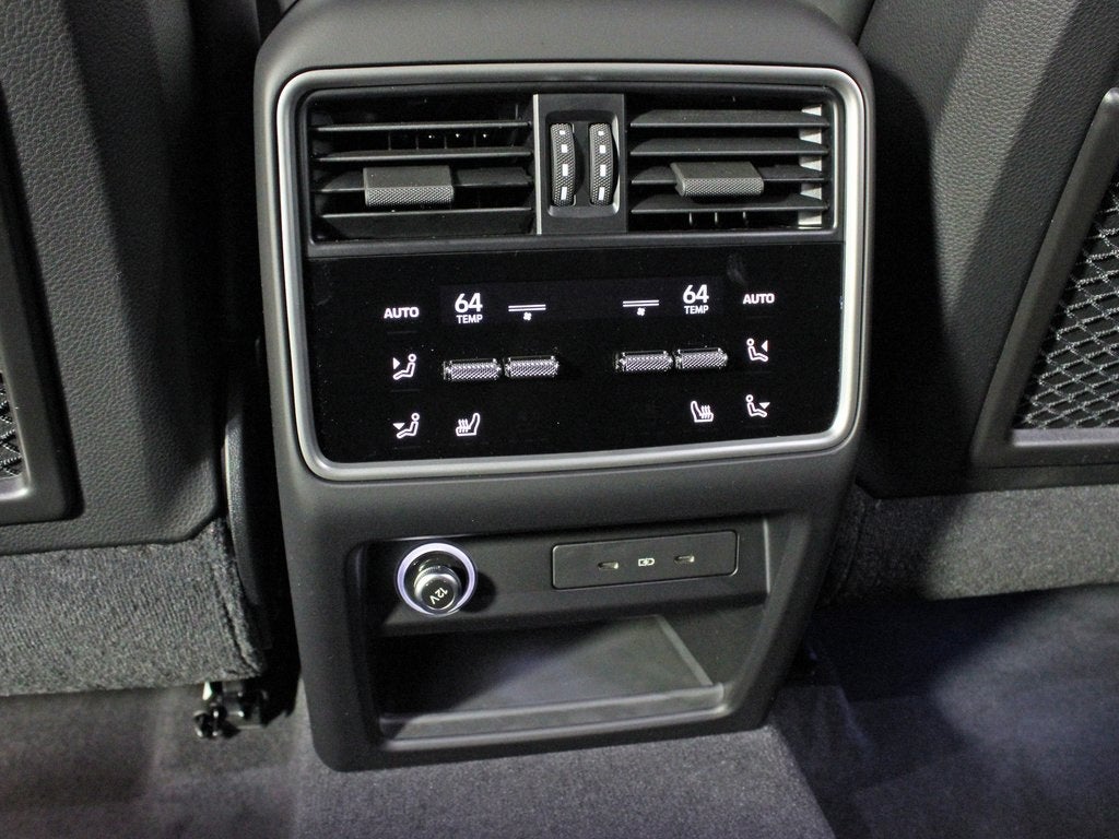 2025 Porsche Cayenne Coupe