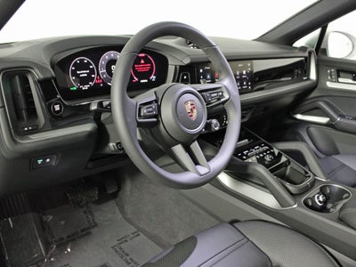 2025 Porsche Cayenne Coupe